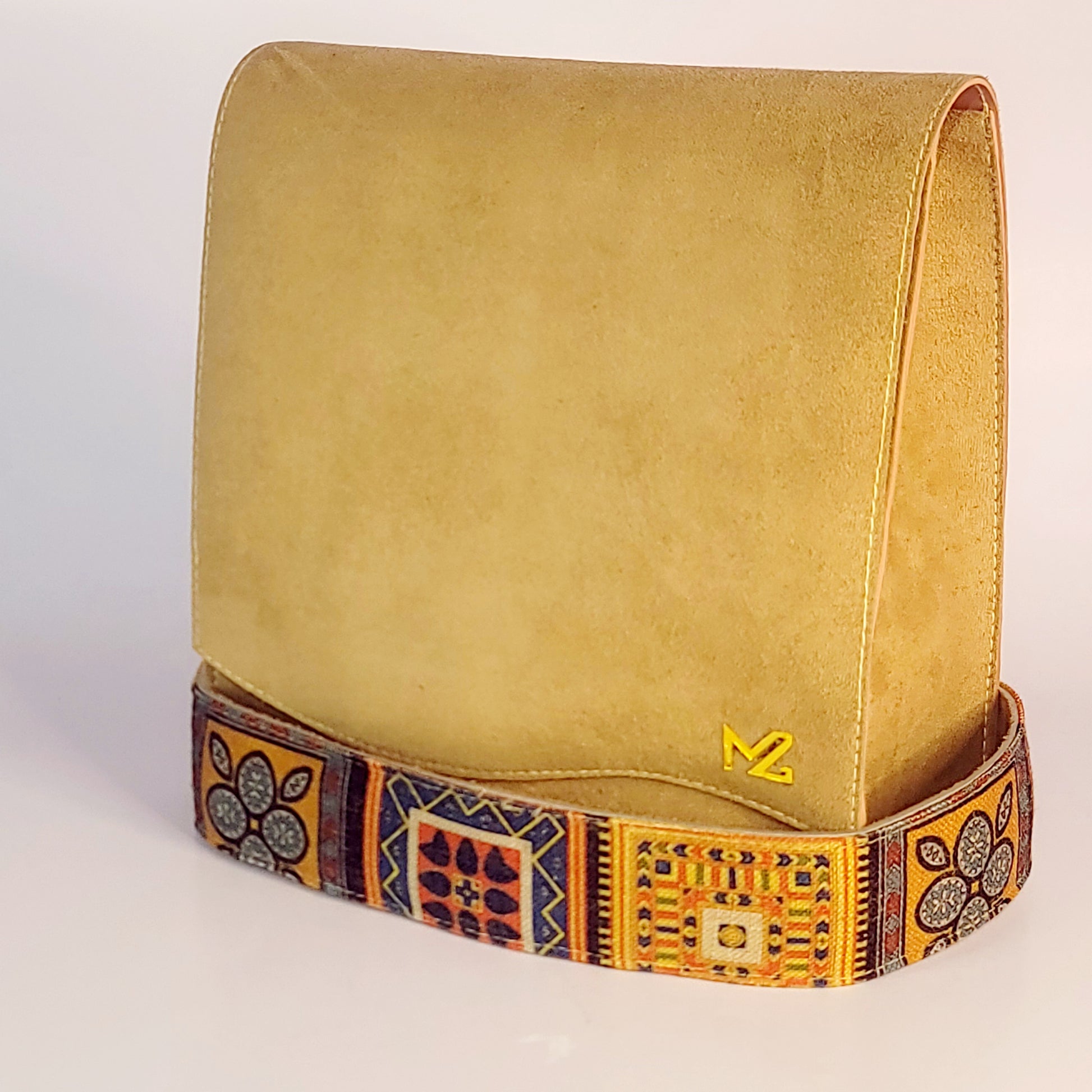 Light brown handbag