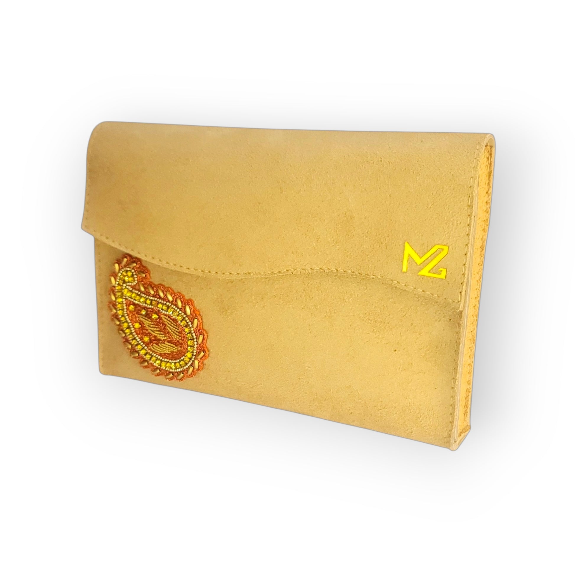 Beautiful ,elegant and durable Quran Majeed cover.
