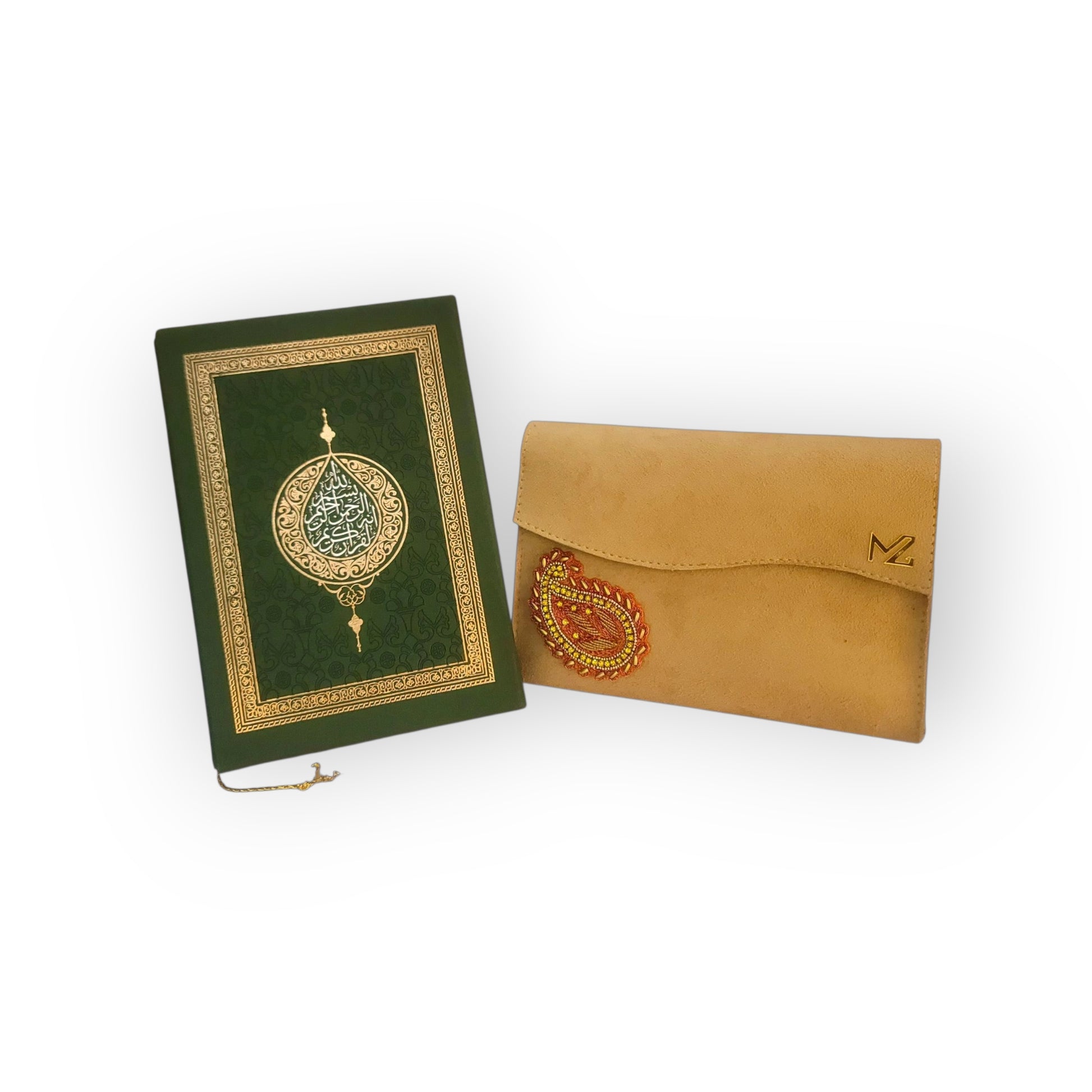 Beautiful ,elegant and durable Quran Majeed cover.