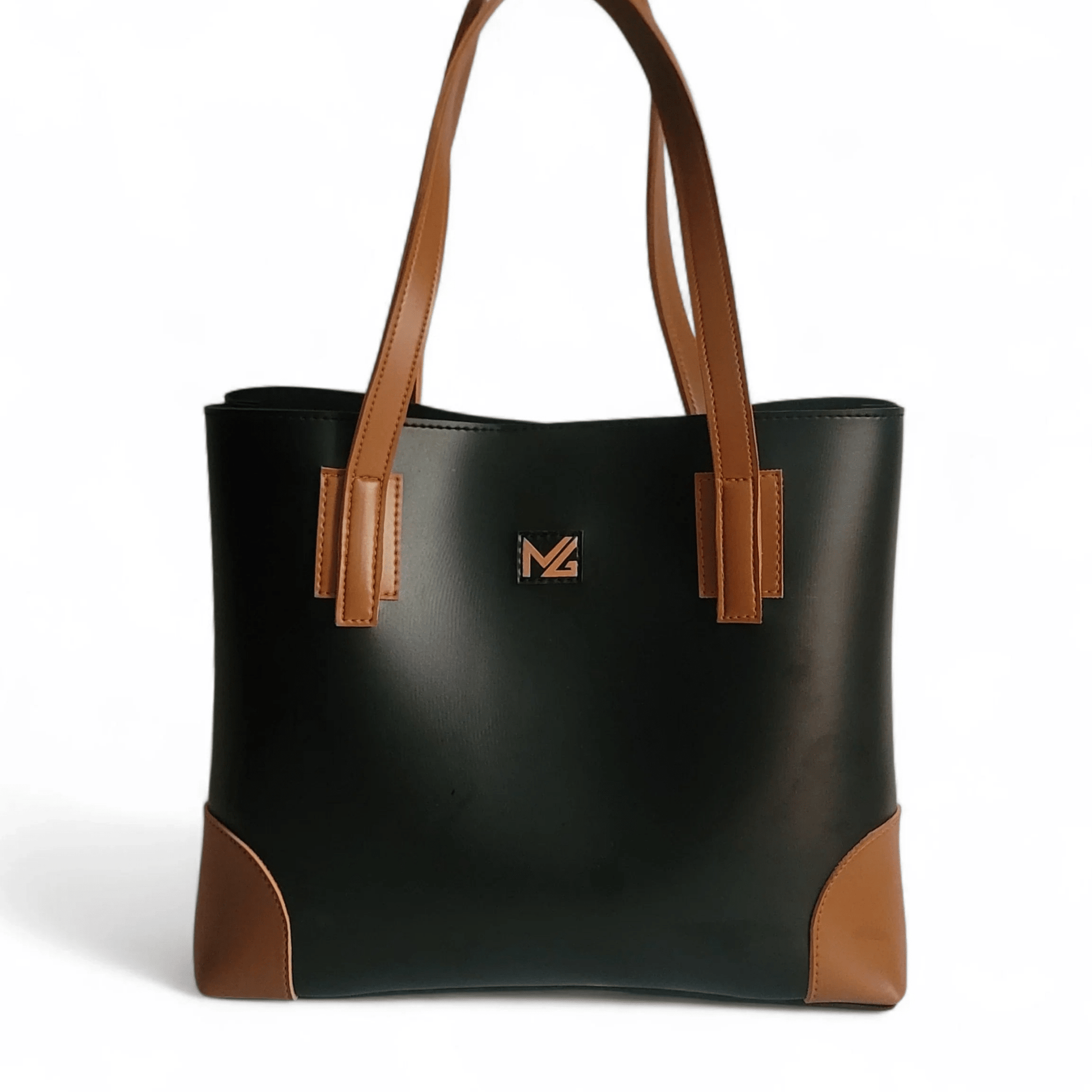 Black Handbag - Maimoon Gallery