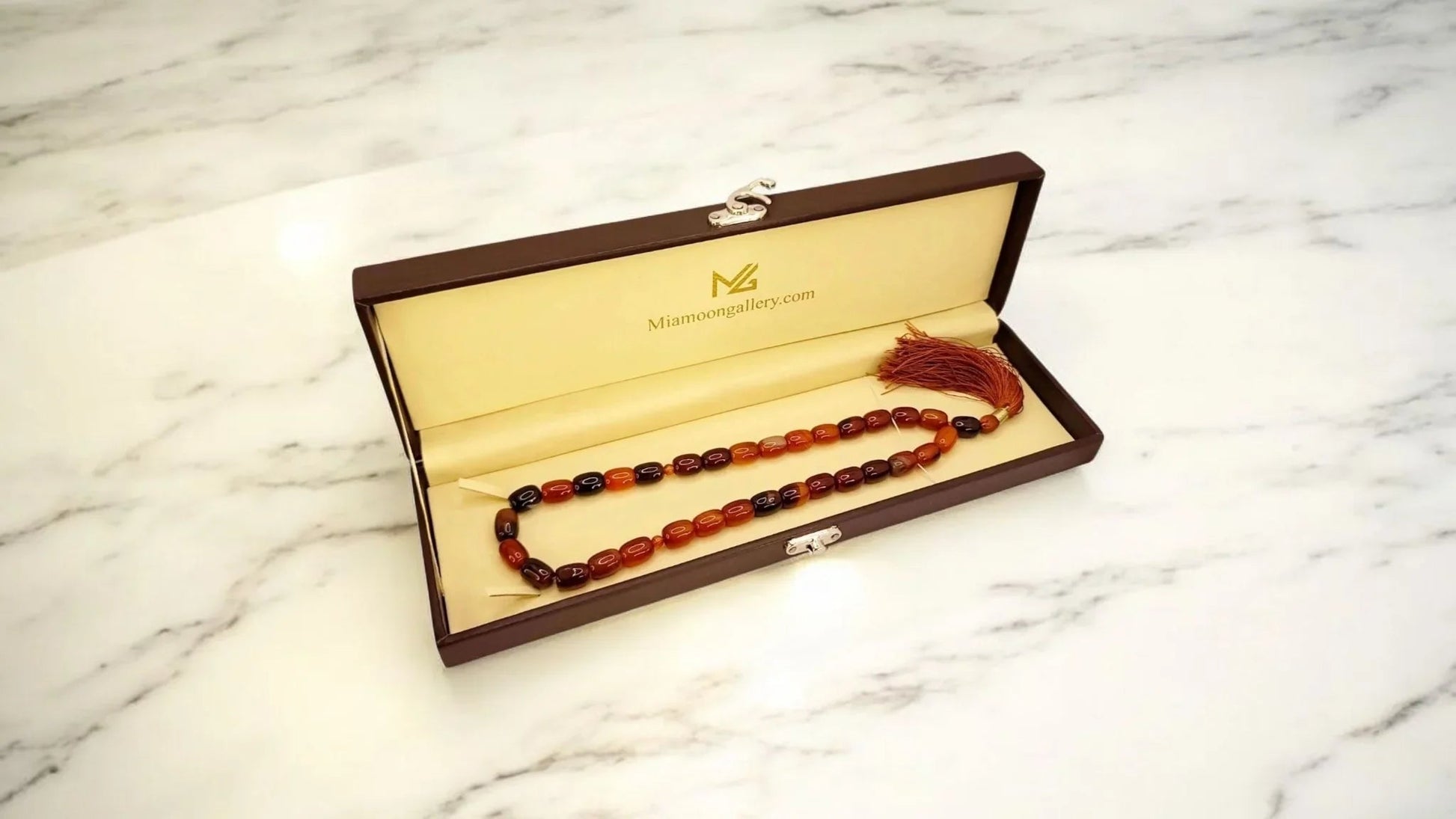 Earthy Brown Yamani Aqeeq Tasbeeh – Premium Agate Prayer Beads (Gift - Ready) - Maimoon Gallery