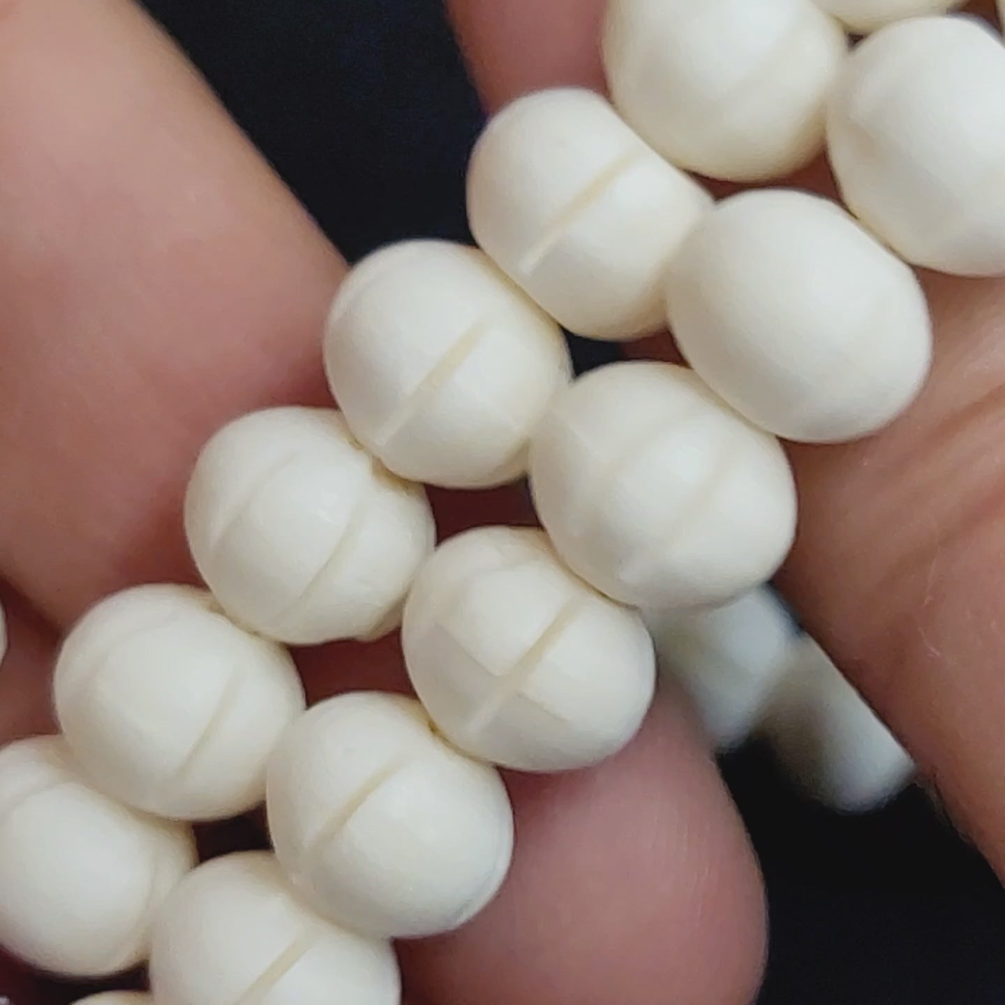 Luxury White Camel Bone & Red Ruby Tasbeeh 10mm x 100/33 Beads – Premium Handcrafted Islamic Prayer Beads
