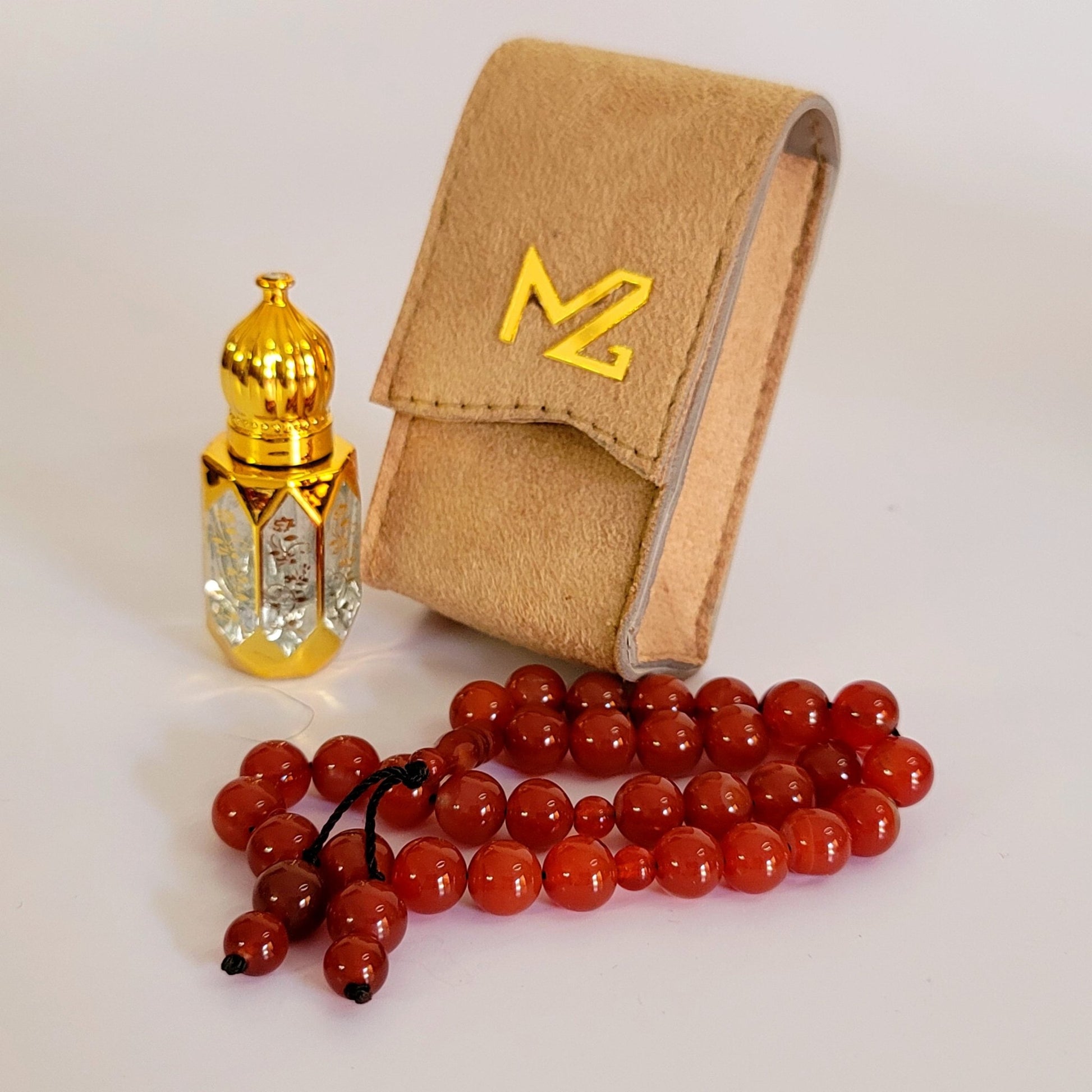 White Oud Attar & 8mm Aqeeq Tasbeeh Gift Set - Maimoon Gallery