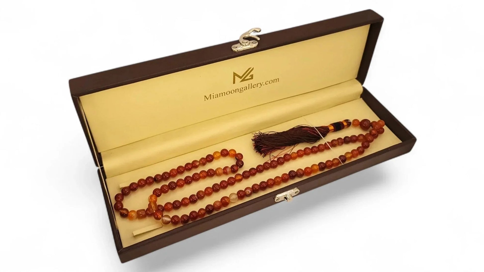 Yamani Aqeeq Aqq Tasbeeh – 33 & 100 - Beaeed Prayer Beads - Maimoon Gallery